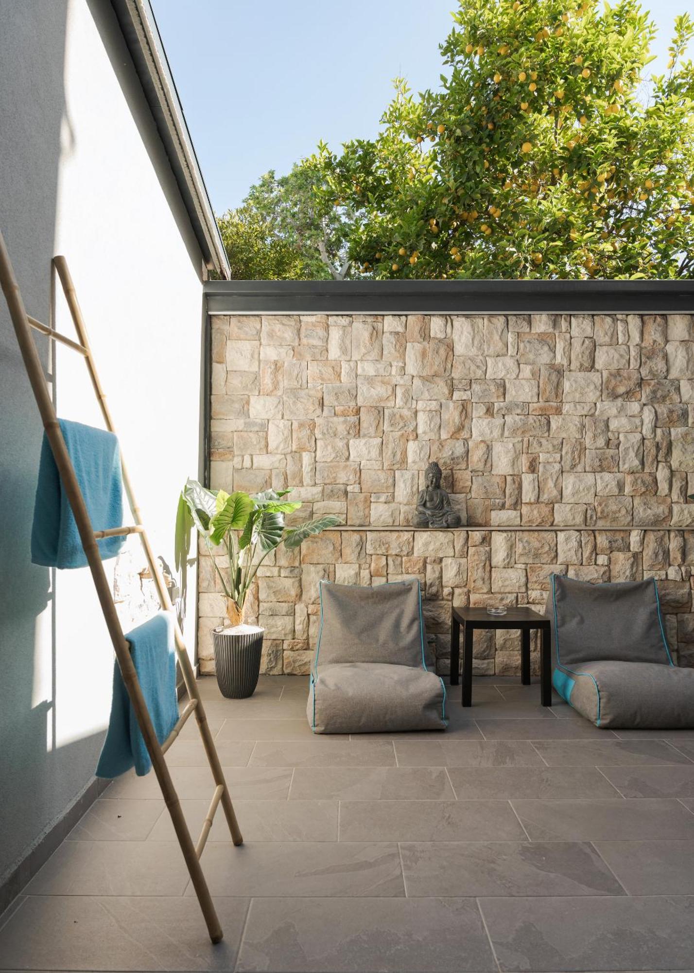 Sette Suites & Rooms - Adults Only Xylokastro Ruang foto